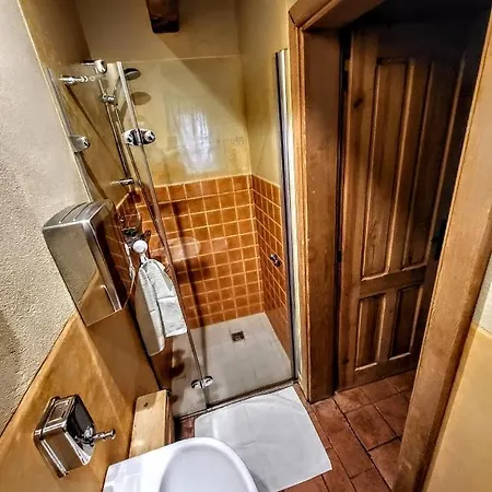 Apartamento červený Dvůr *