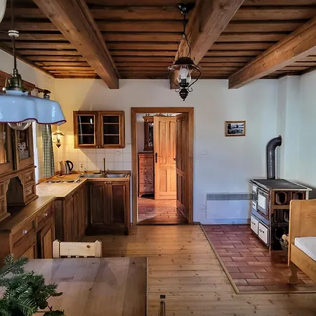 Cerveny Dvur Apartment