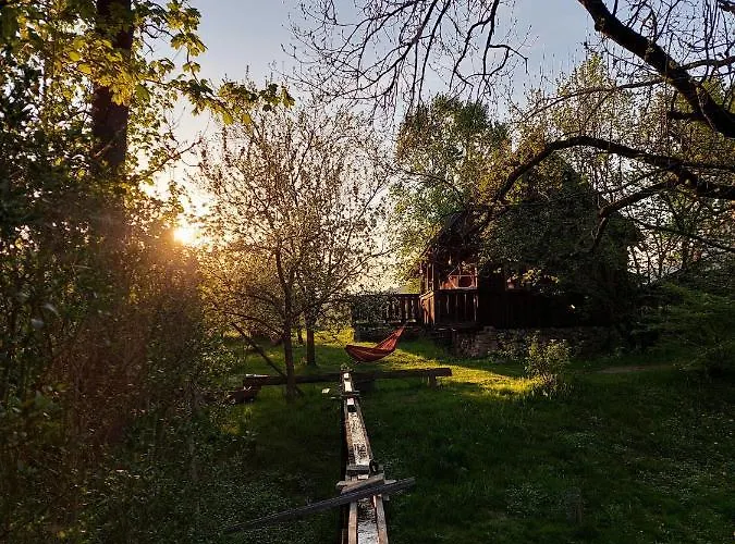 Apartamento červený Dvůr