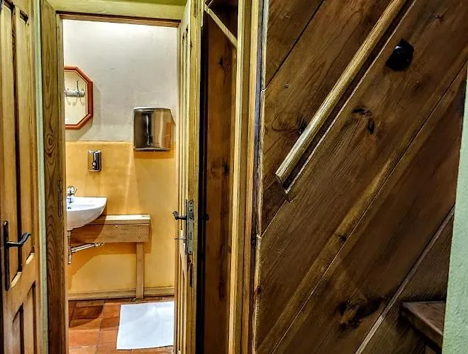 Apartamento červený Dvůr Chvalšiny