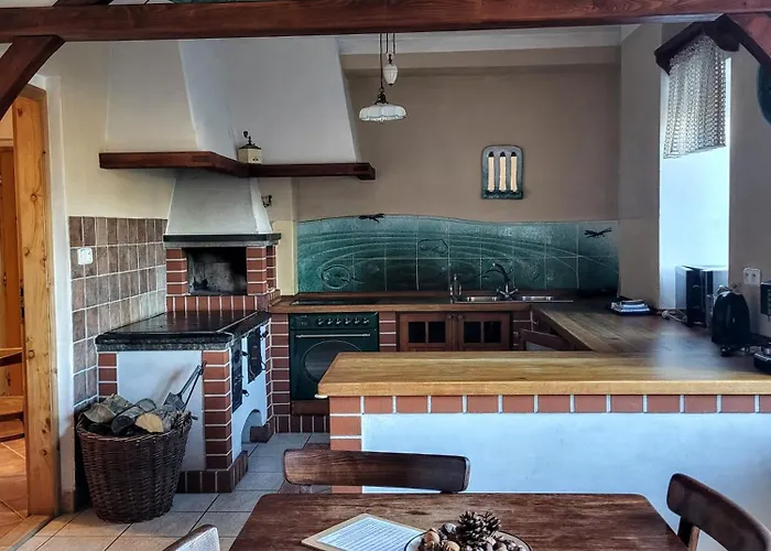 Apartamento červený Dvůr