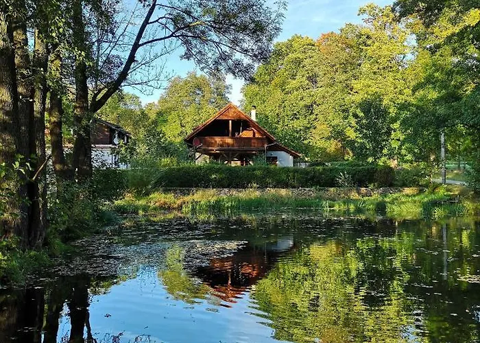 červený Dvůr *